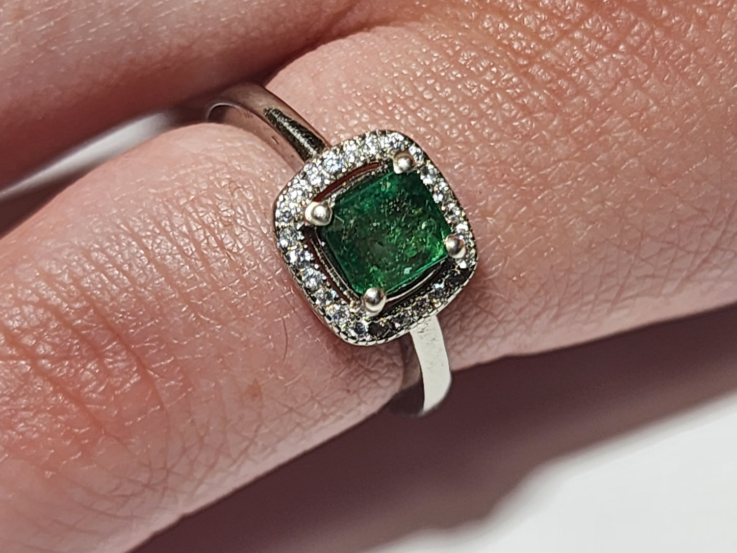 Exquisite Swat Emerald Silver Ring with Rhodium Plating and Cubic Zirconia Accents