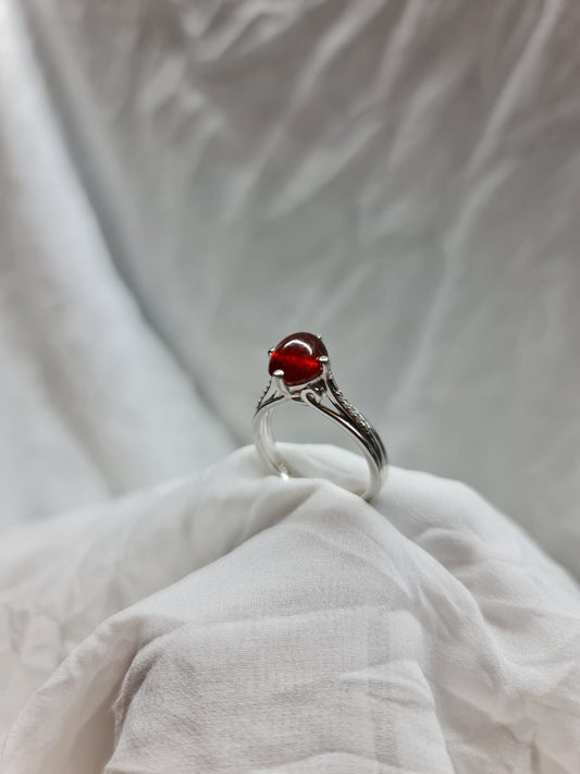 Handcrafted 925 Silver Ring with a Captivating Red Garnet