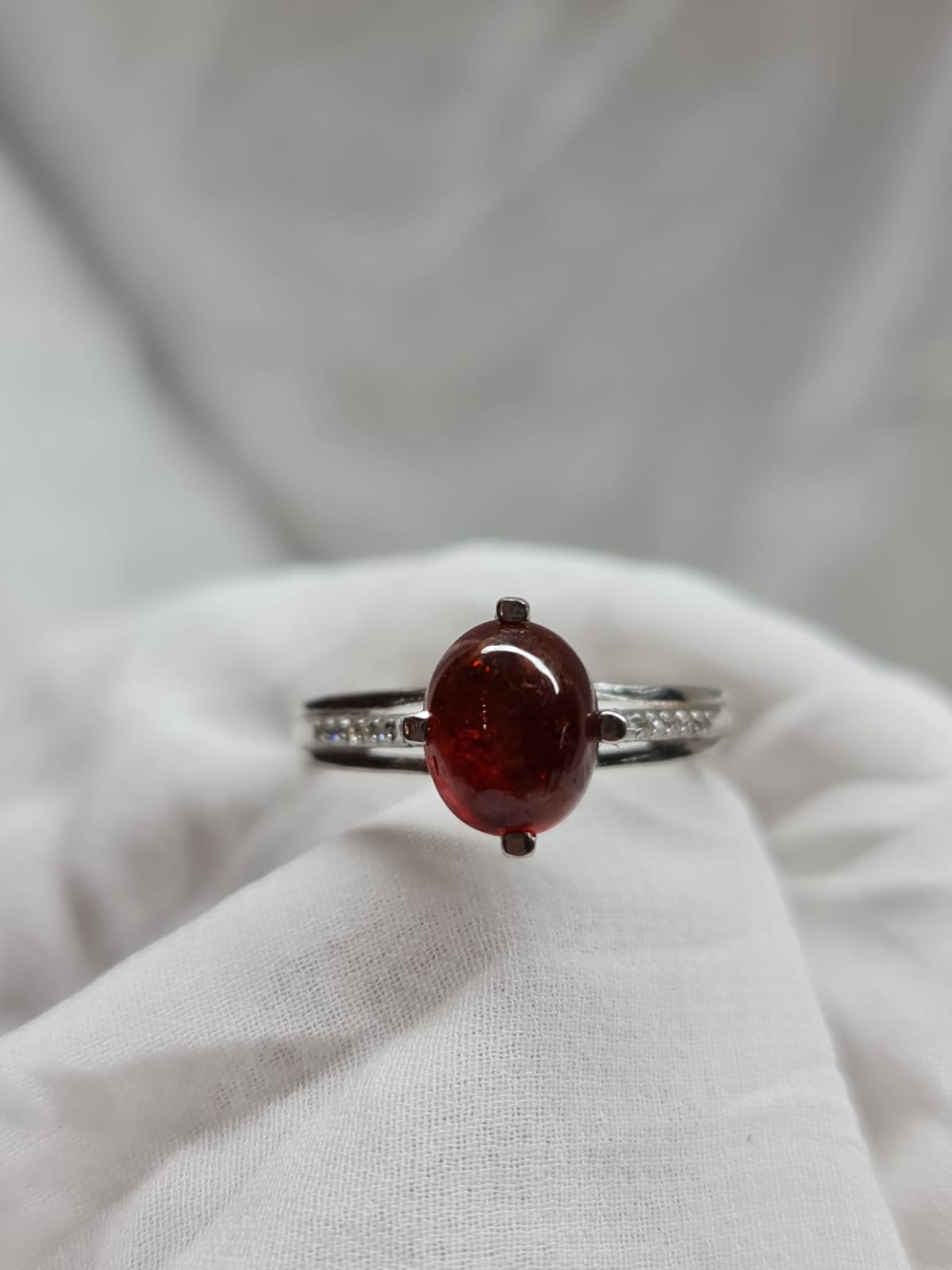 Handcrafted 925 Silver Ring with a Captivating Red Garnet