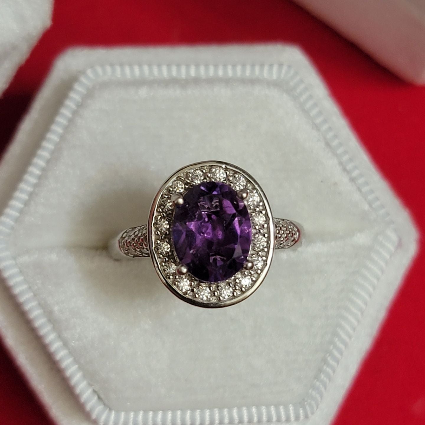 Radiant Amethyst Elegance: 925 Sterling Silver Ring with Cubic Zirconia Accents and Rhodium Plating | Size 6.5 US